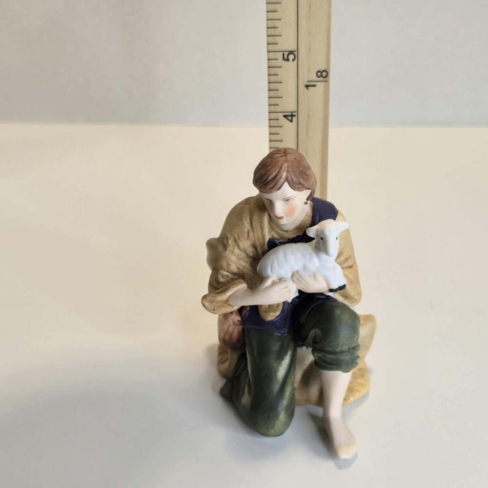 Nativity Set Porcelain Joseph Figure Vintage Christmas 3.5"‎ Tall Replacement - Picture 7 of 8